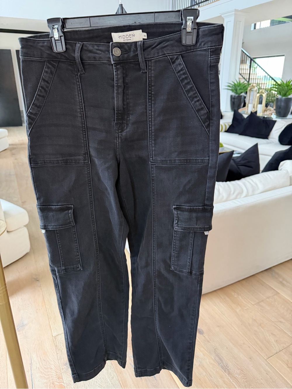 Hidden Women's Black Cargo Jeans